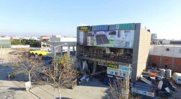 rusi en den foto pershkrimi 2020 768x420